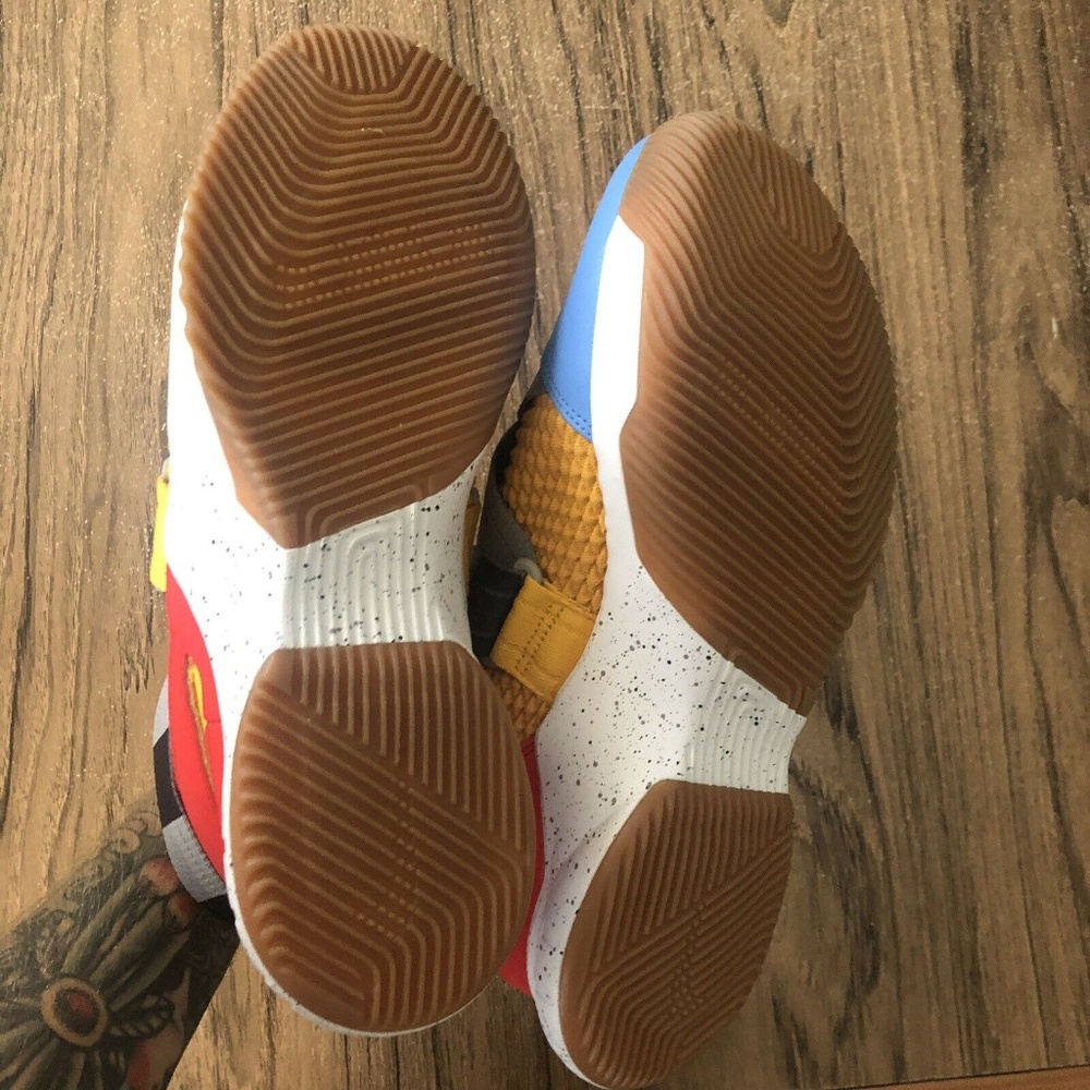 NIKE LEBRON SOLDIER XII FLYEASE SHOES "TOY STORY" - Picture 7 of 7